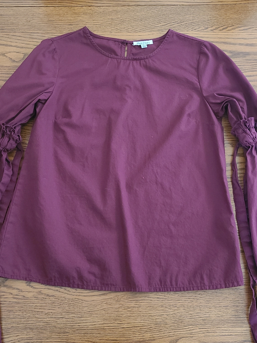 Women's Long Sleeve Tie-Sleeve Top in Plum